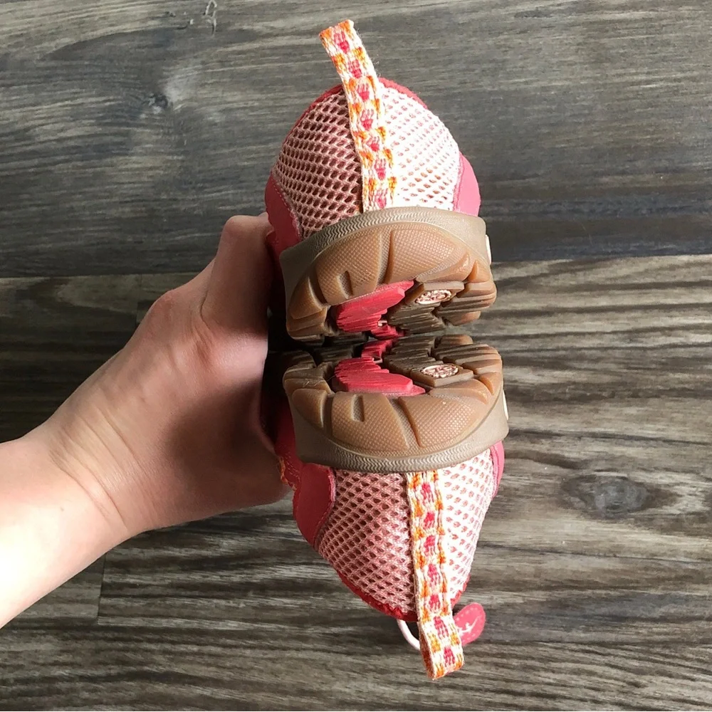 Chaco Kids Outcross Water Shoe 11 Coral